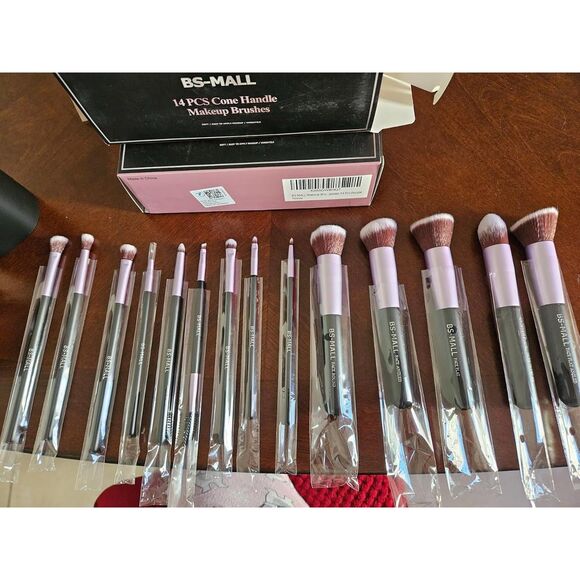 Other - Bs-Mall 14 Pieces Purple Premium Synthetic Makeup Brushes With Travel Case